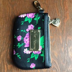 BETSEY JOHNSON wristlet